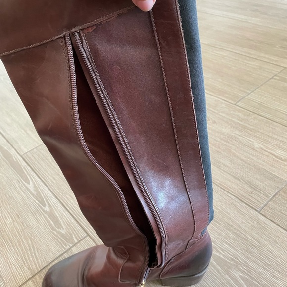 Vince Camino Over the Knee Chestnut Boots - 8 - Picture 12 of 13